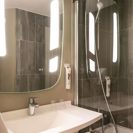 Otel Ibis Alesia Montparnasse Paris