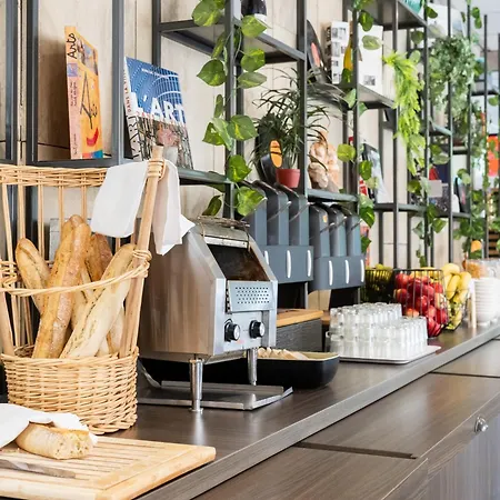Ibis Alesia Montparnasse 3*