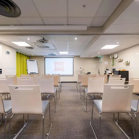 Ibis Alesia Montparnasse Hotel 3*