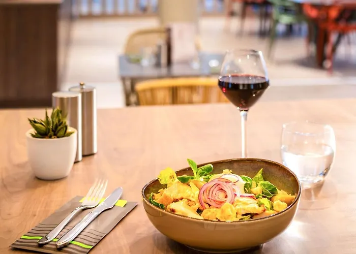 Ibis Alesia Montparnasse 3*