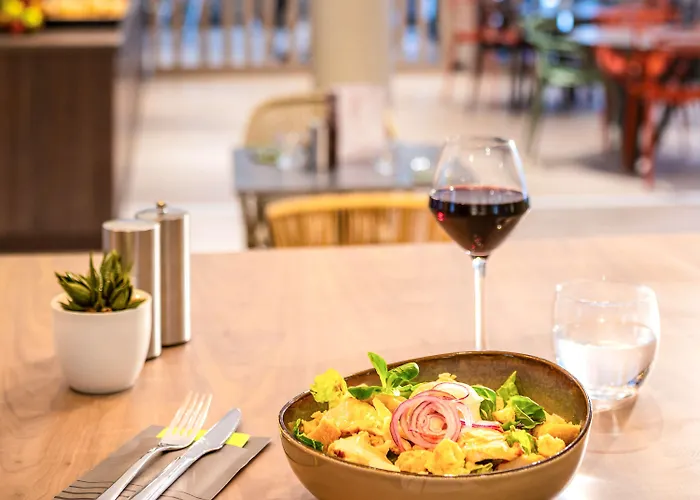 Ibis Alesia Montparnasse Hotel 3*