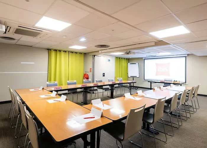 Ibis Alesia Montparnasse Hotel