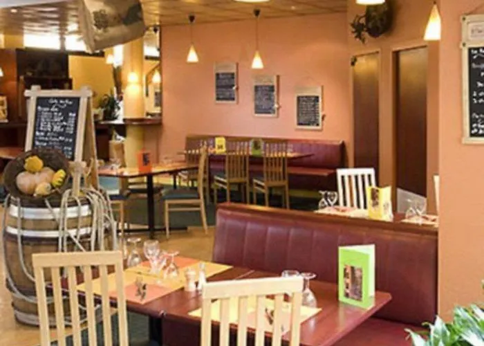 Hotel Ibis Alesia Montparnasse Paris