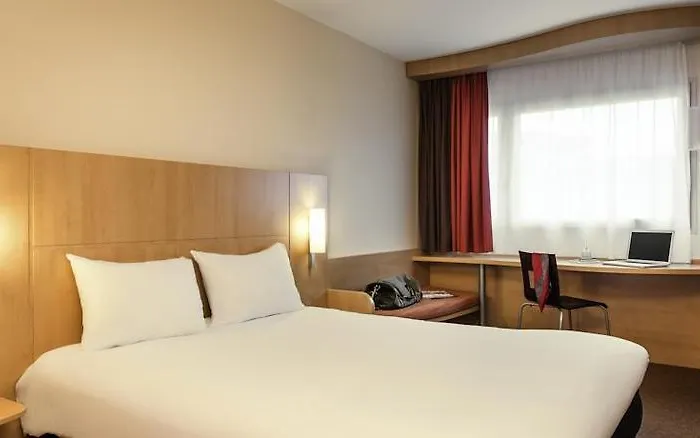 Ibis Alesia Montparnasse Hotel