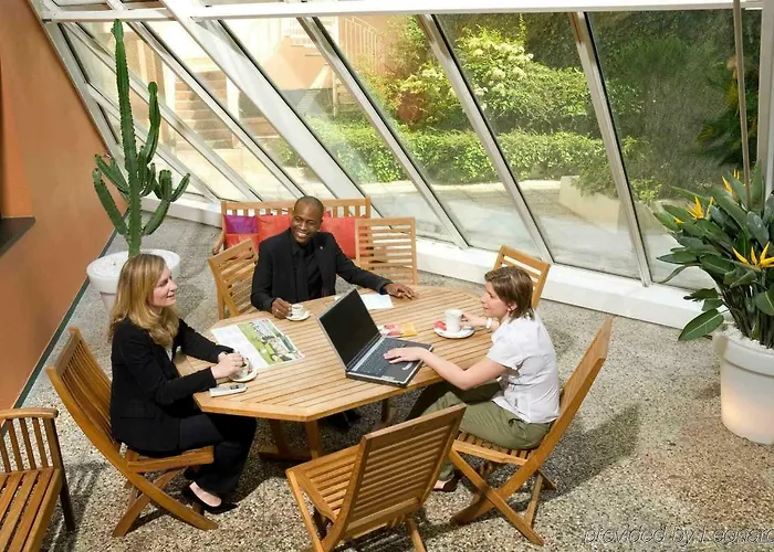 Ibis Alesia Montparnasse Hotel