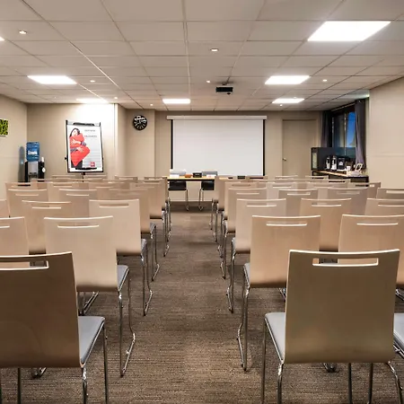 Ibis Alesia Montparnasse 3* París